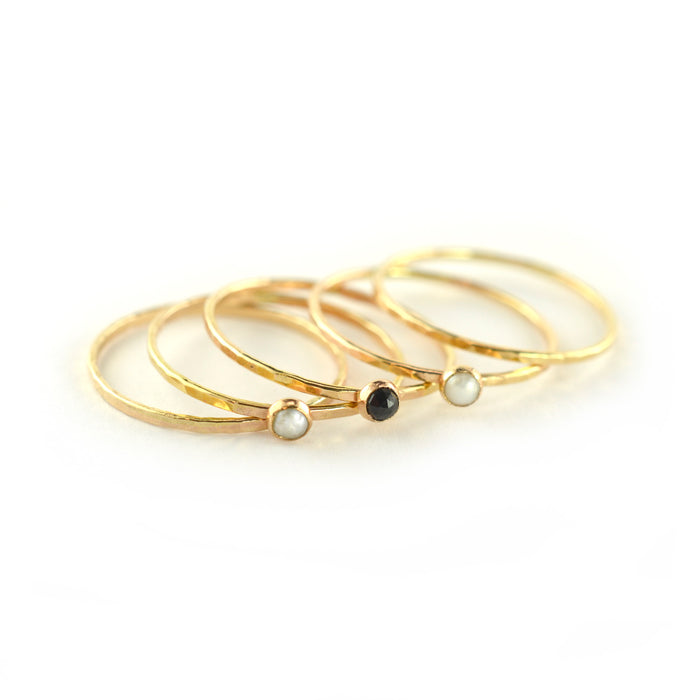 Size 9 / Pearl & Black Spinel Gold Stacking Ring Set of 5